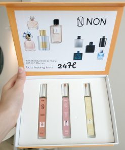 Hộp Set quà tặng 3 chai nước hoa, nắp nam châm, bồi nhung trắng 20x15x4